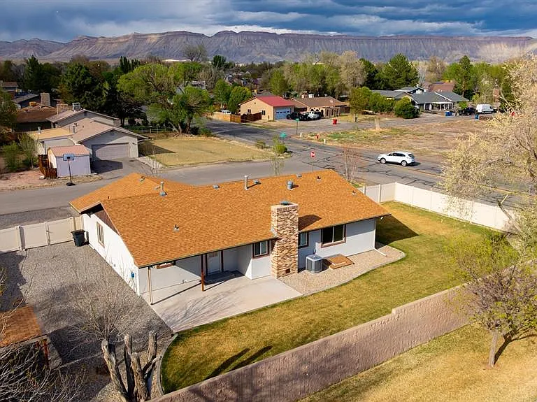 2999 Fort Garland Dr — Photo 4