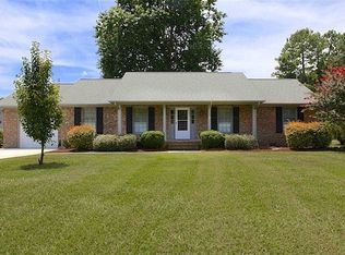 112 Columbia Dr, Jacksonville, NC 28546