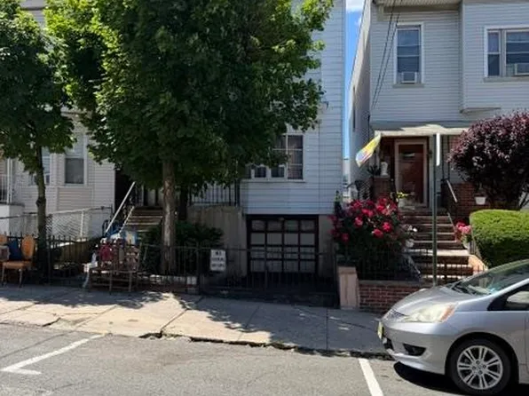 1315 10th Street image 1 of 5