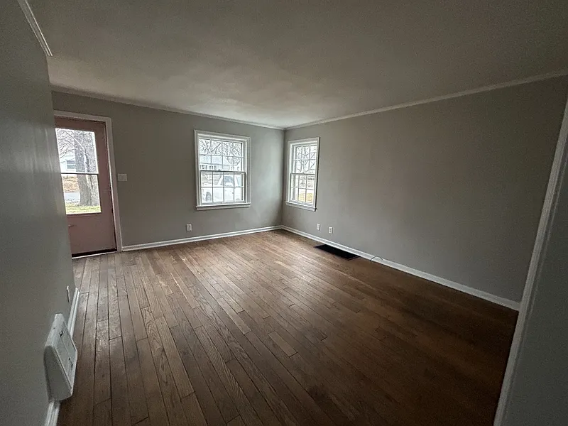 2 bed, 1.0 bath, 728 sqft, $1,650 — Photo 4