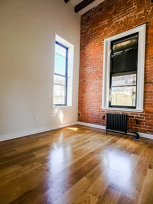 Rented by (Legacy) NY Quality Living Uptown | media 11