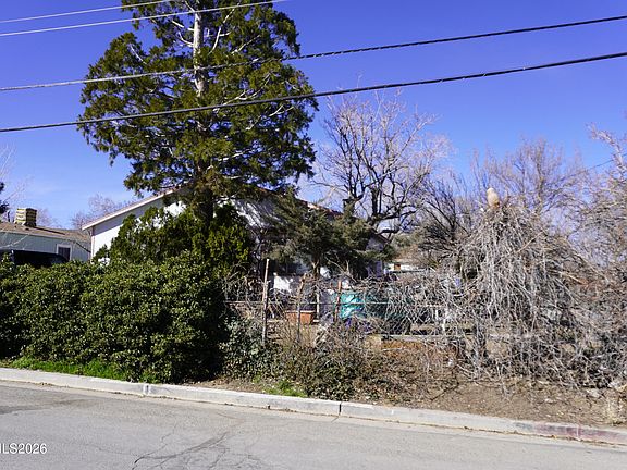 3rd image of 185 Kennedy Dr