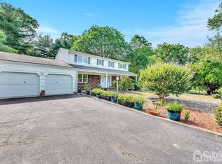 13 Scott Dr, East Brunswick, NJ 08816