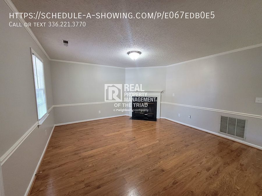 1st image of 227 Olde Vineyard Ct