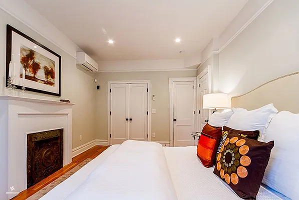 Rented by Dixon Advisory USA Inc. | media 36