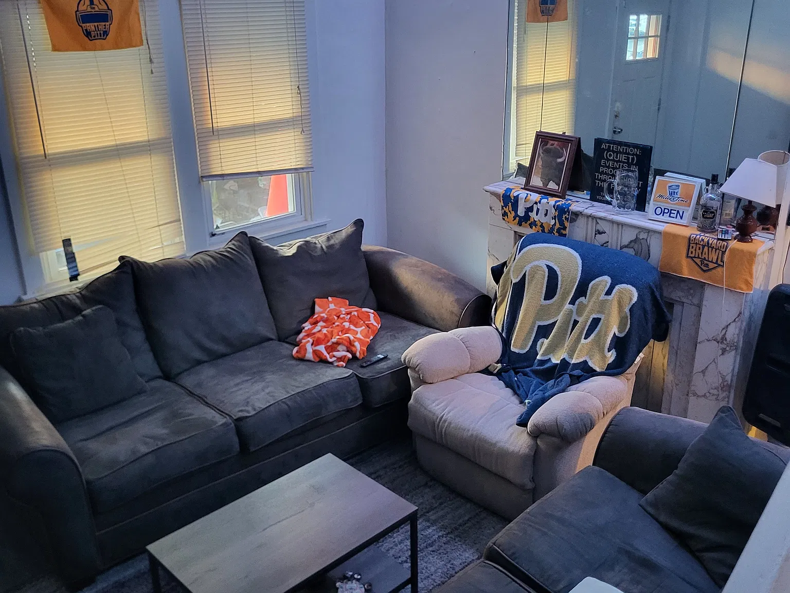 3 bed, 1.0 bath, $1,800 — Photo 2