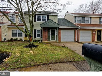 251 Burnam Wood Dr, Mount Laurel, NJ, 08054
