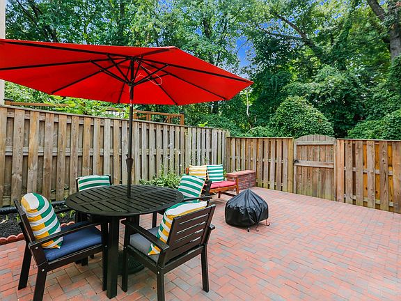 2nd image of 11633 Pleasant Meadow Dr
