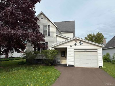 215 Day St, Ironwood, MI, 49938