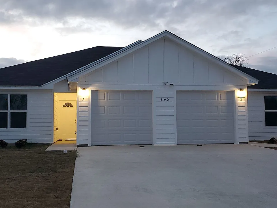 240 N Mary Jo Dr