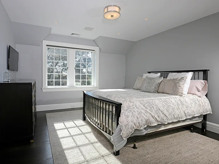 47 Carriglea Dr — Photo 16