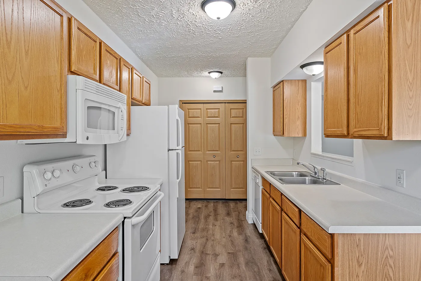 North Pointe Apartments — Photo 2