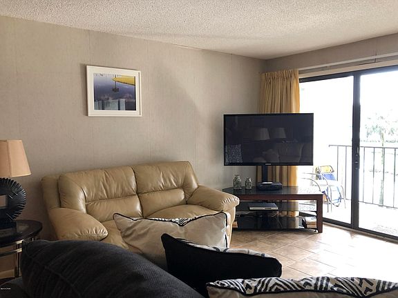 3rd image of 520 Richard Jackson Blvd Unit 123
