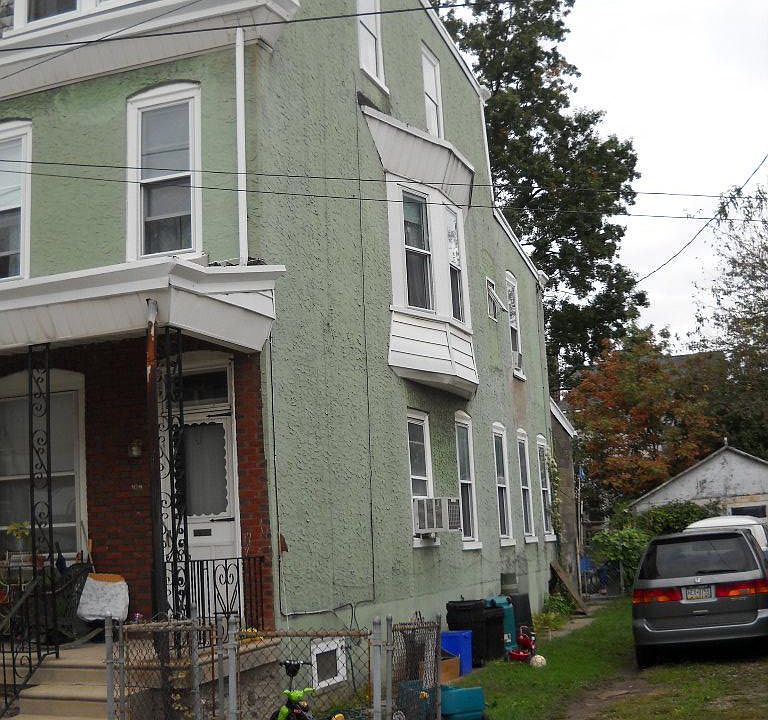 2nd image of 434 Conarroe St