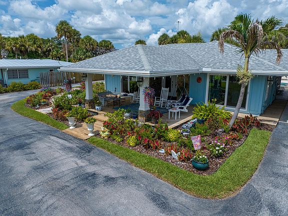 4th image of 1711 S Indian River Drive