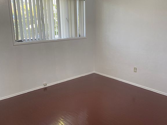 3rd image of 8357 Finley Ave #8357