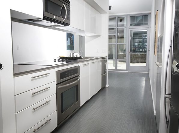 2015 Hancock St APT 126