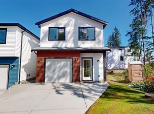 2320 Sparrow Ln, Nanaimo, BC V9T5J4