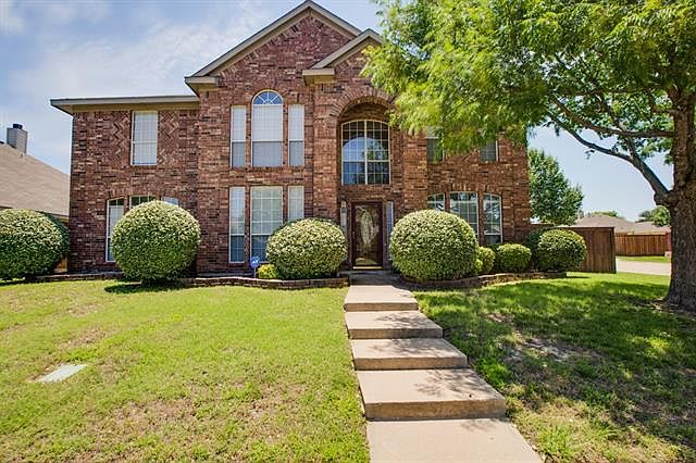 1st image of 5221 Highlands Dr