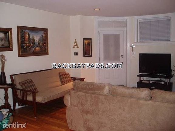 1519178879-00o0o-lsz76ahepns-600x4501