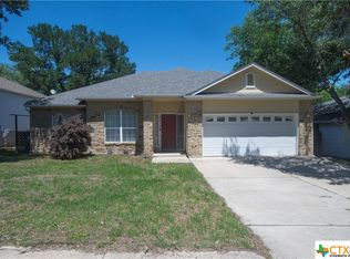 2017 N View Dr, San Marcos, TX 78666