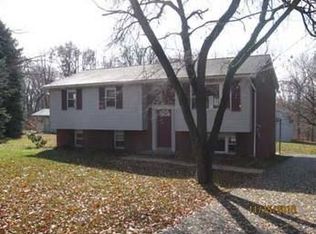 180 James St, Beaver Falls, PA