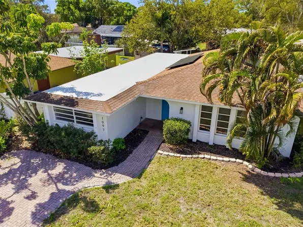 1097 Willis Ave, Sarasota, FL 34232