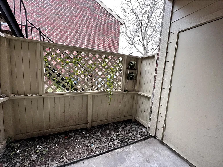 8055 Cambridge St #35 — Photo 11