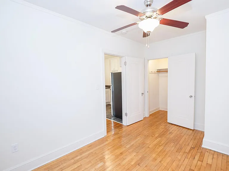 Grand Place Apartments — Photo 19