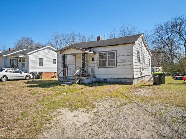 415 Cherry St, Oxford, NC 27565