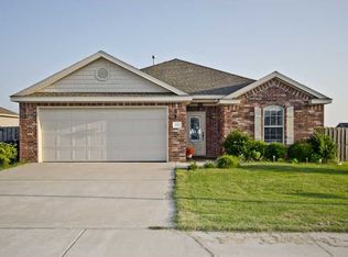 406 McCann Rd, Rogers, AR 72758