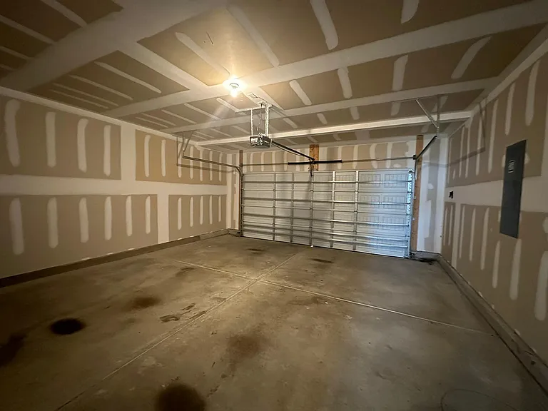 3528 Strawberry Patch Row — Photo 20