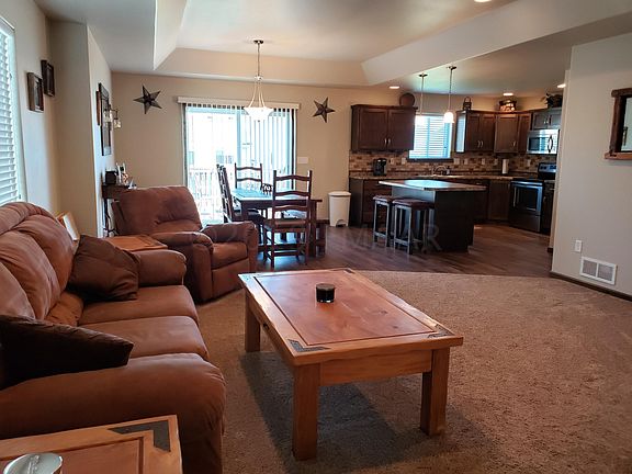 Open kitchen/dining/living