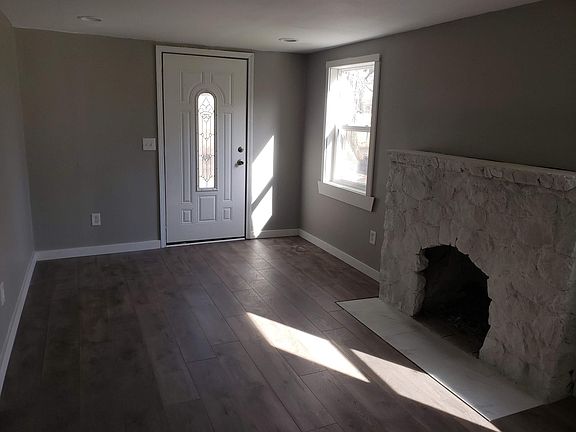 2nd image of 20523 McKishnie Ave