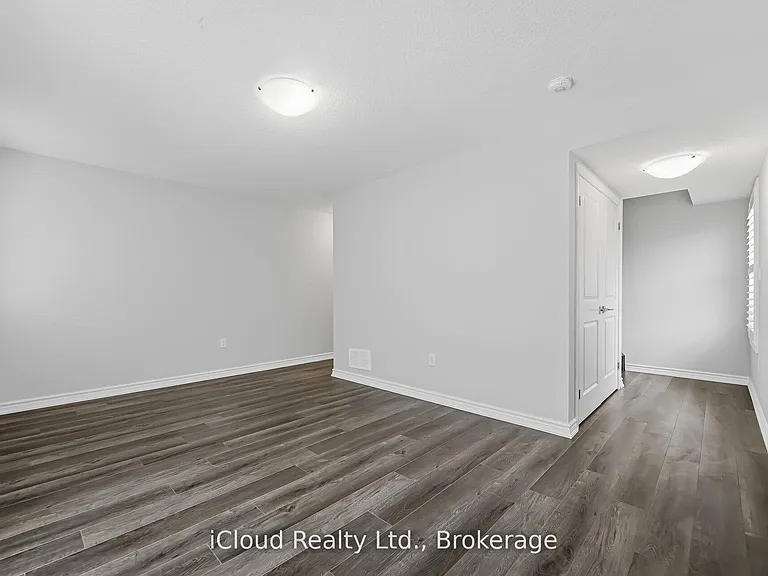 445 Ontario St N #103 — Photo 21