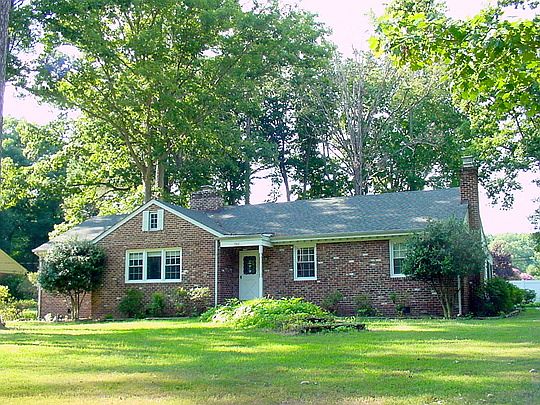 2nd image of 7610 Whittington Dr