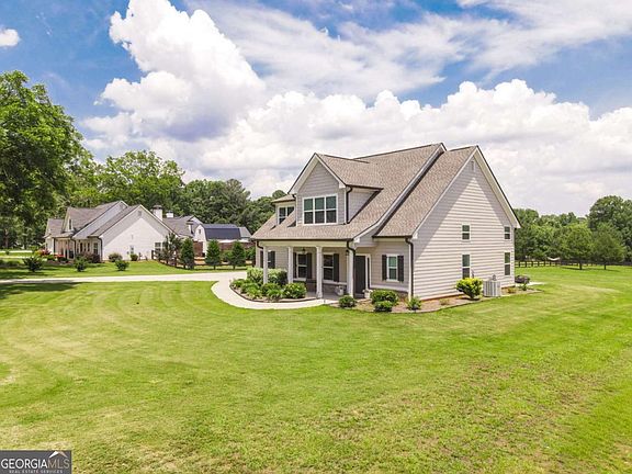 2nd image of 1515 Gratis Rd