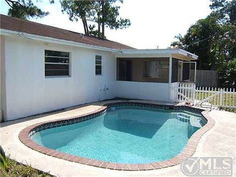 2nd image of 3613 Lothair Ave