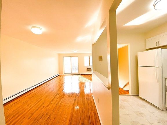 4th image of 841 48th St Floor 2