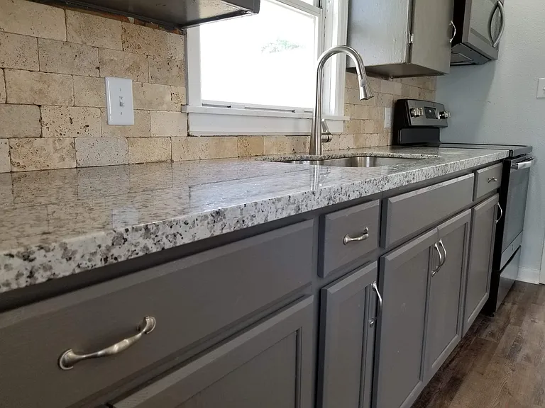 328 Residence St — Photo 3
