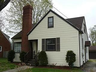 2nd image of 412 Longview Ave