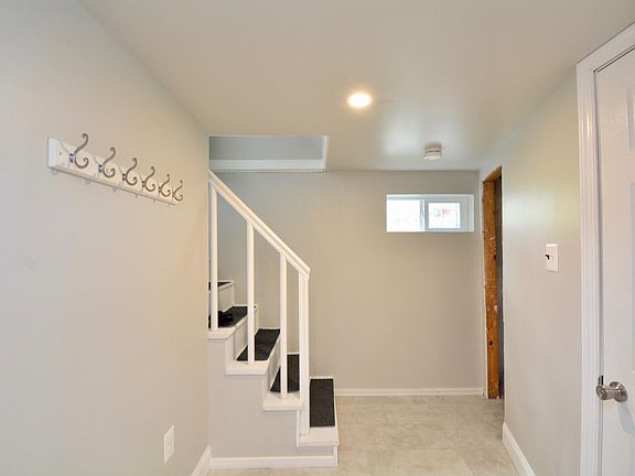 3rd image of 2819 School St