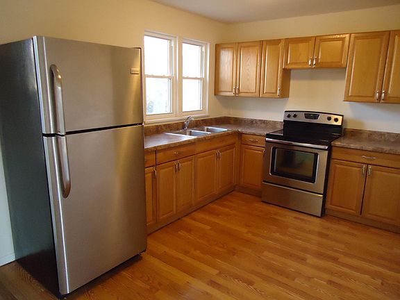 3rd image of 9558 Tiber Dr
