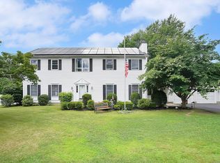 201 N Maple St, Enfield, CT 06082