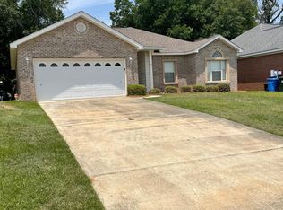 210 Sprucepine Rd, Dothan, AL 36301