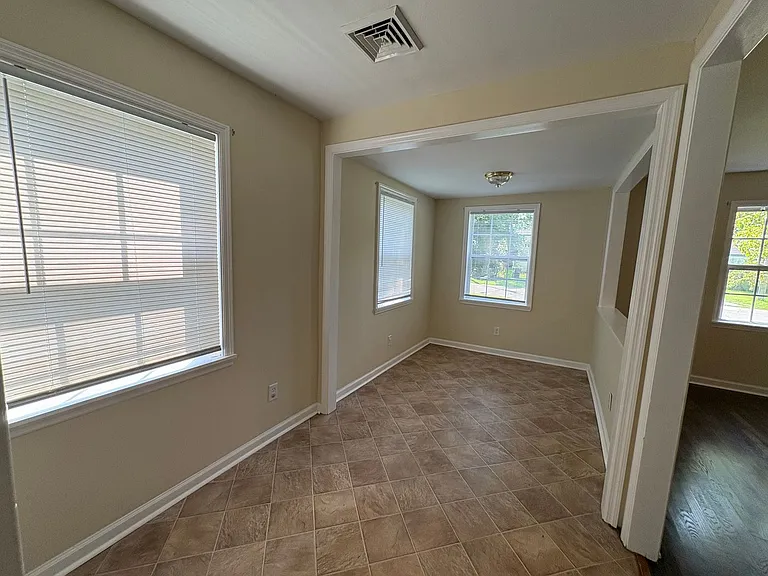 508 National Ave — Photo 15