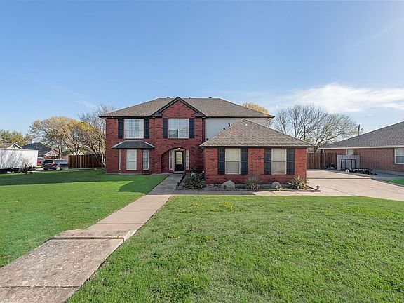 3rd image of 5701 Sea Breeze Ln