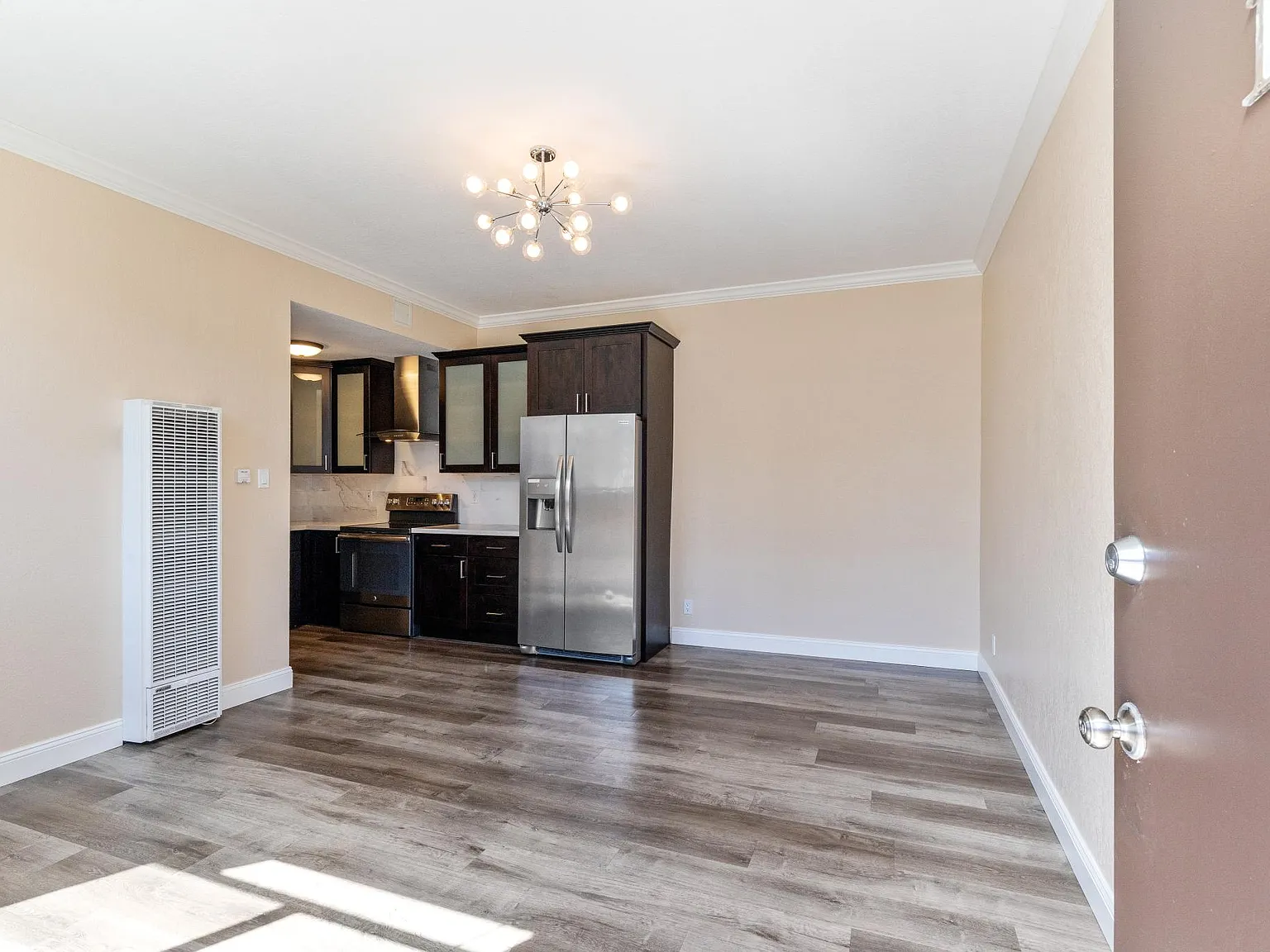 1 bed, 550 sqft, $3,195 — Photo 3