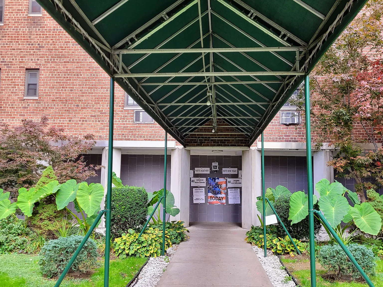 1 bed, 700 sqft, $2,250 — Photo 1