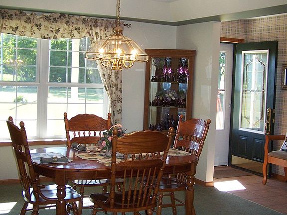 Informal Dining 